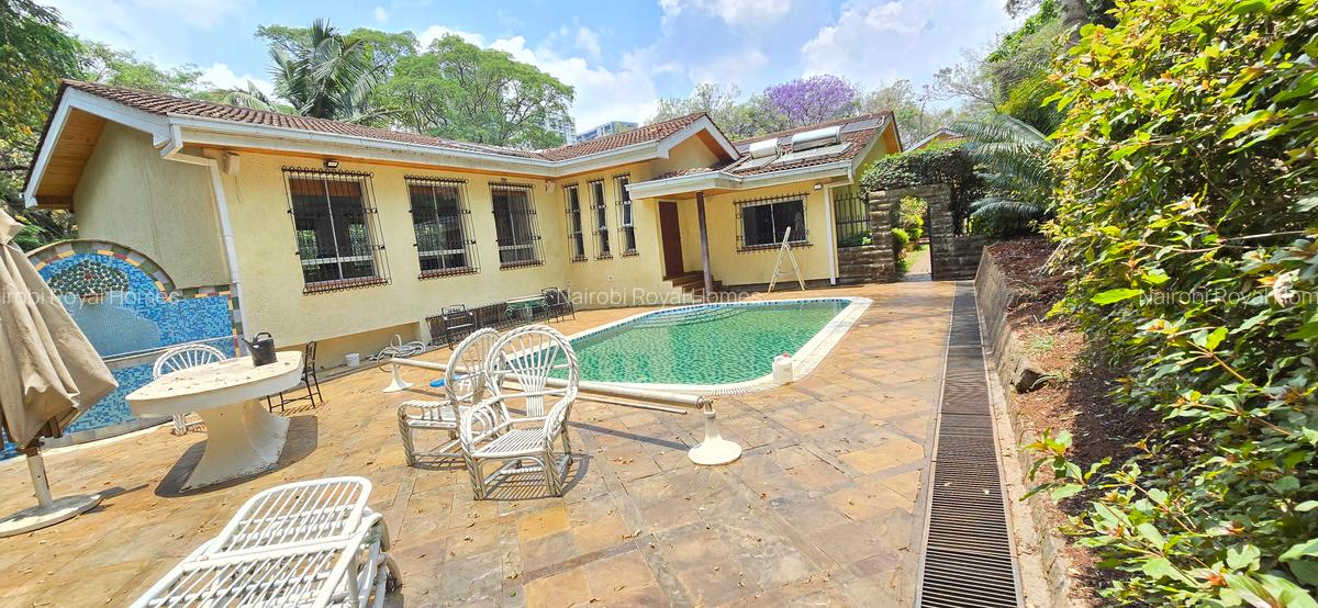 5 Bed House with En Suite at Muthaiga Close - 12