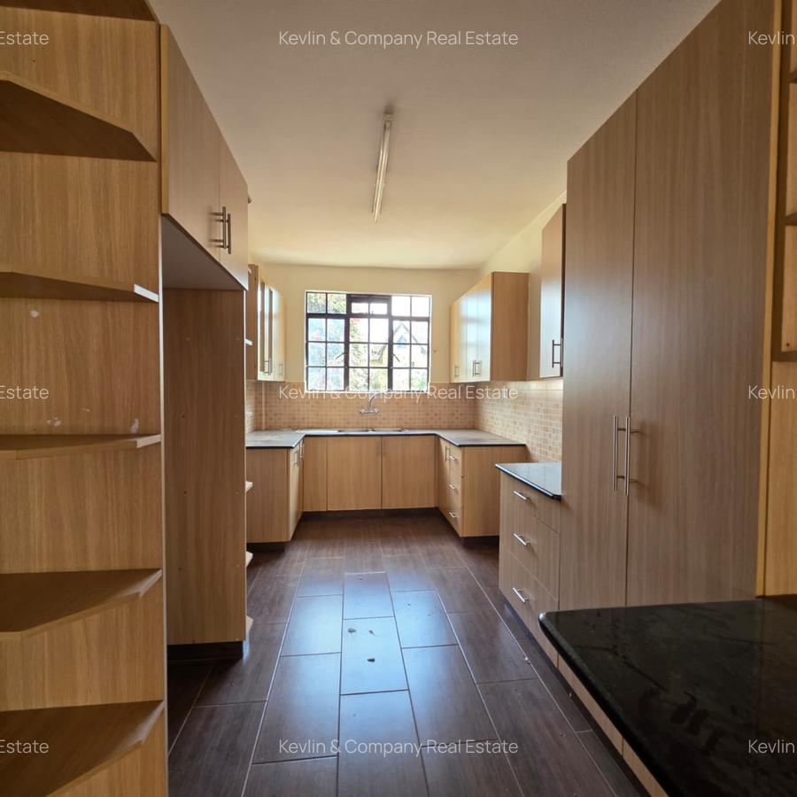 2 Bed Apartment with En Suite in Lavington - 6