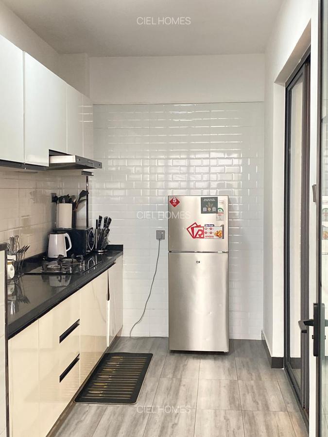 Furnished 3 Bed Apartment with En Suite at Wood Avenue - 5