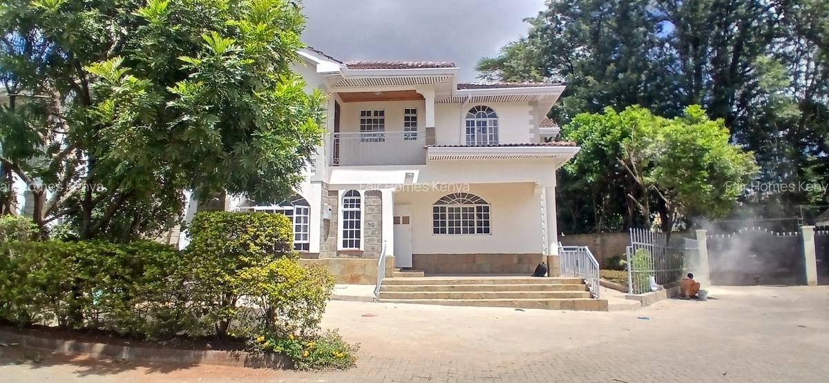 4 Bed Townhouse with En Suite at Amboseli Lane - 2