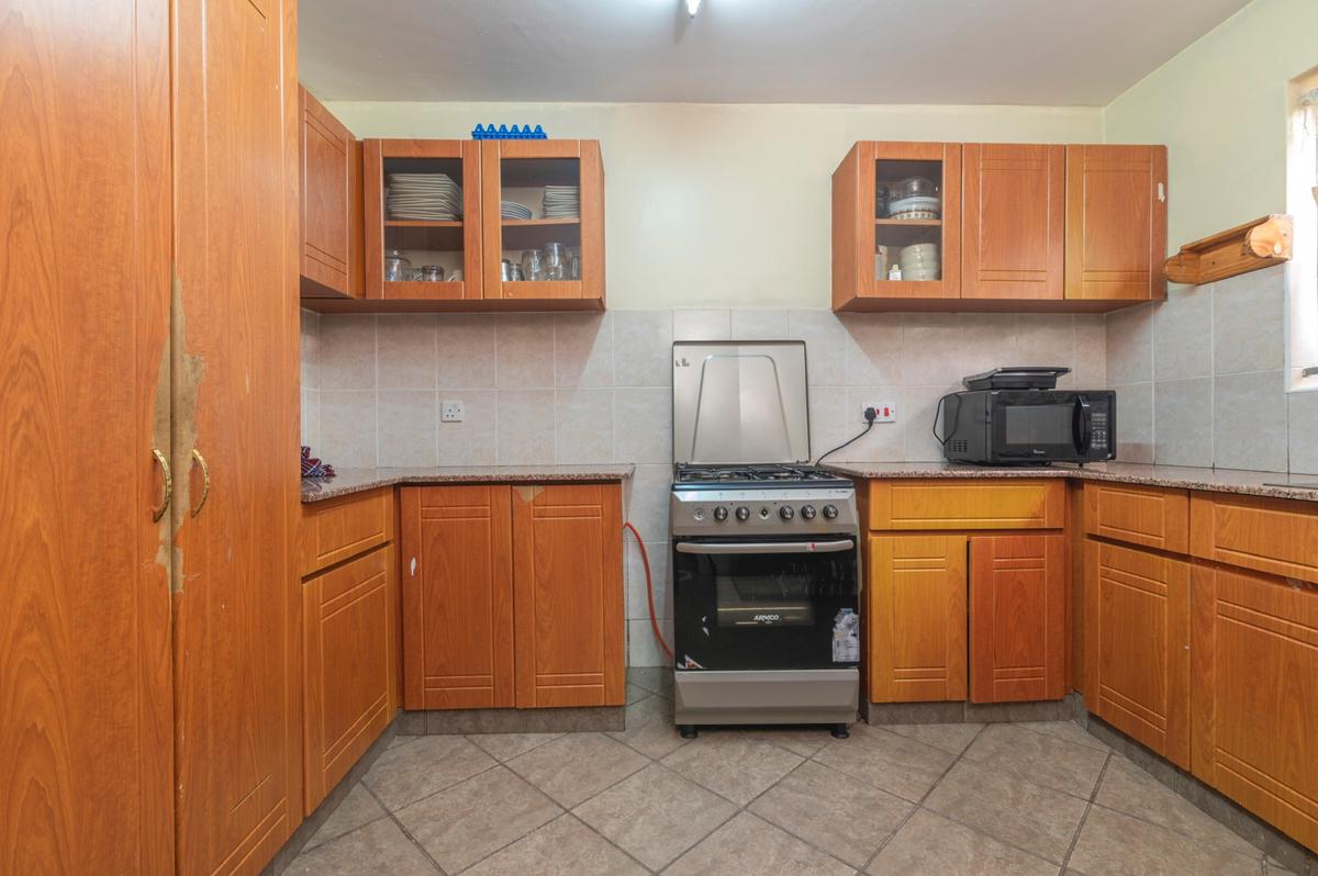 3 Bed Apartment with En Suite in Kileleshwa - 16