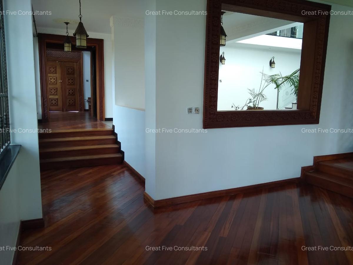 5 Bed Villa with Garden in Kitisuru - 12