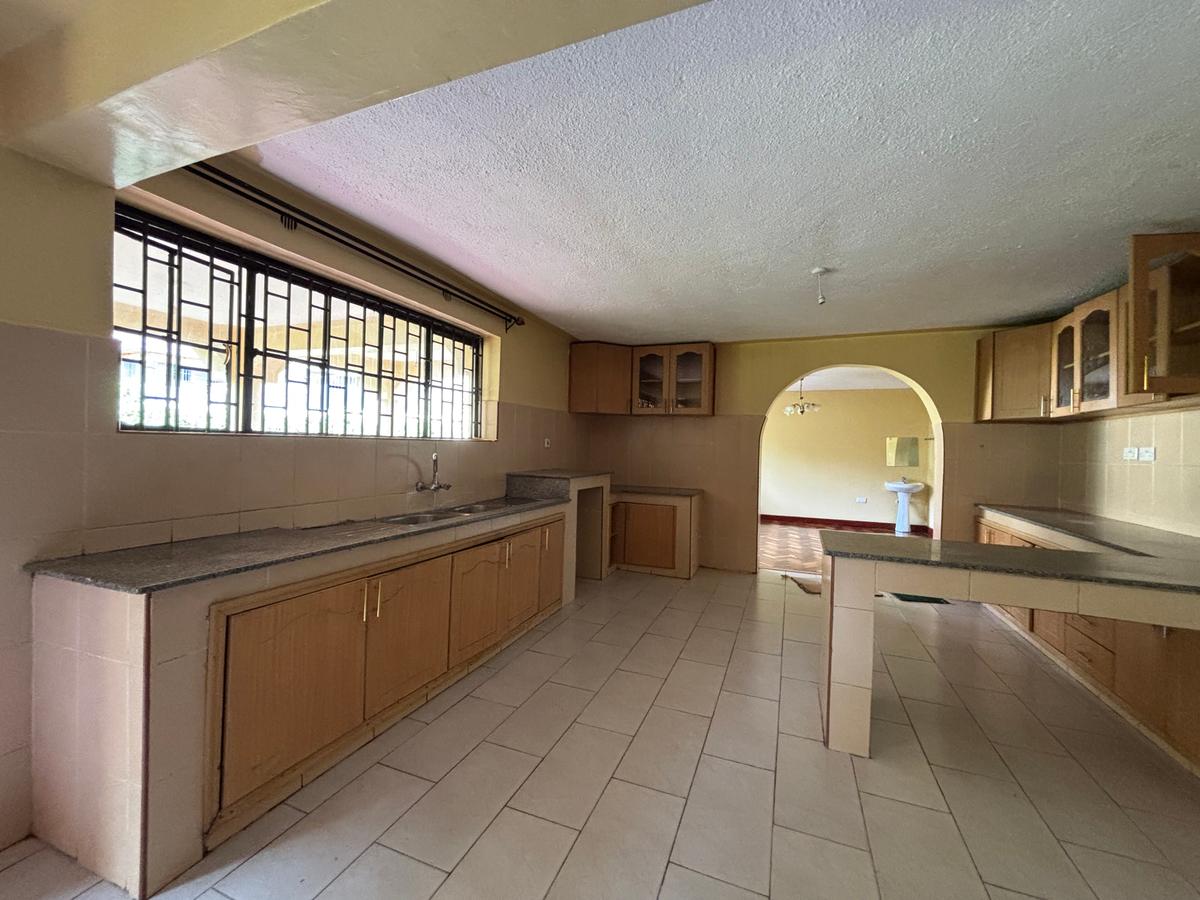 6 Bed House with En Suite in Kiambu Road - 9