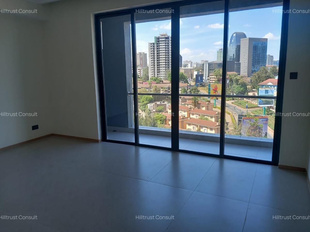 1 Bed Apartment with Swimming Pool in Riverside - 7