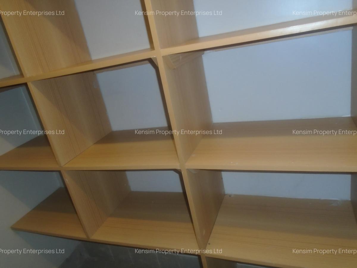 4 Bed Townhouse with En Suite in Kitisuru - 14