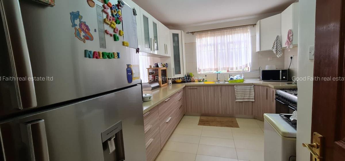 4 Bed Townhouse with En Suite in Kiambu Road - 8