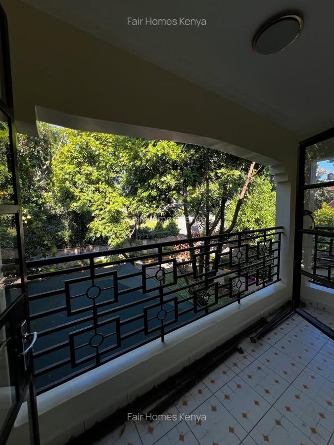 4 Bed Townhouse with En Suite at Amboseli Road - 15