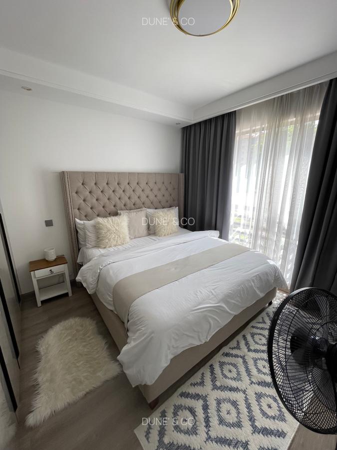 Serviced 2 Bed Apartment with En Suite in Riverside - 17