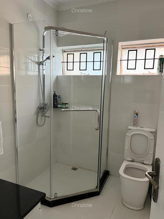 4 Bed House with En Suite at Ring Road - 13