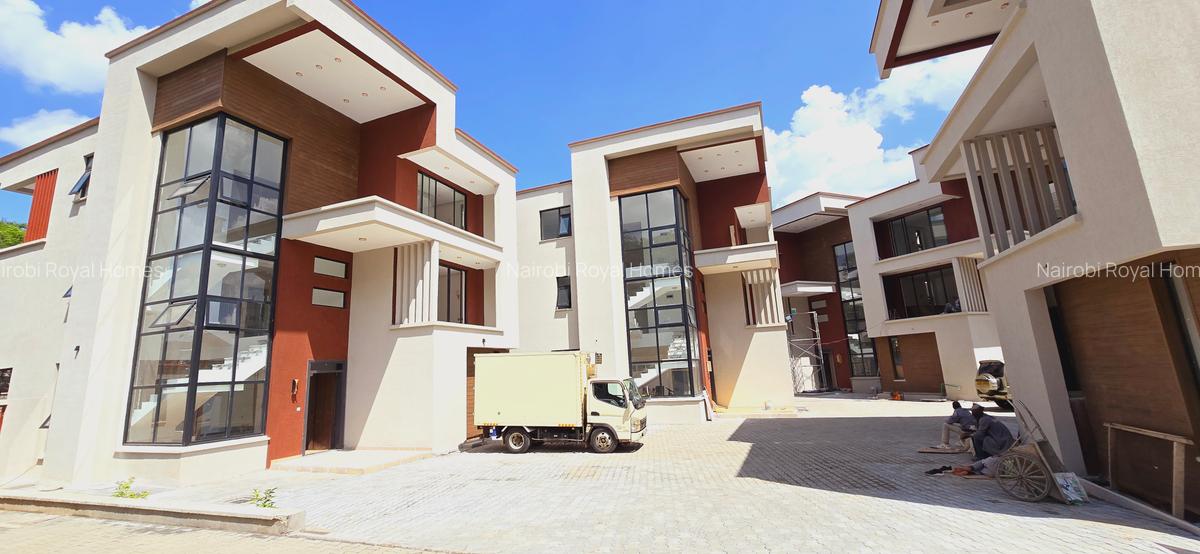 5 Bed Townhouse with En Suite at Owashiga Road - 1
