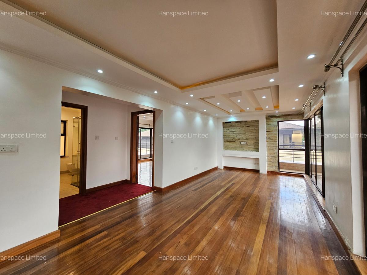 4 Bed Townhouse with En Suite at Kaputei Road - 16