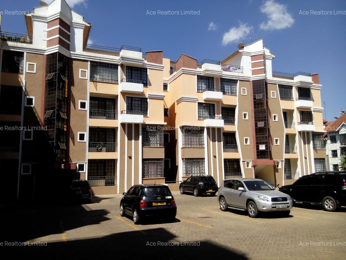 2 Bed Apartment with En Suite at Riverside Drive - 1