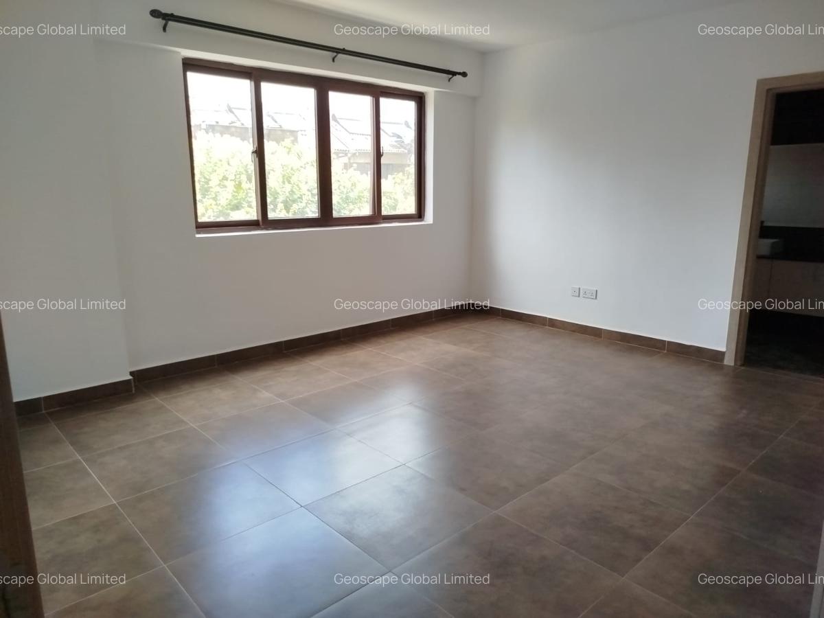 3 Bed Apartment with En Suite in Westlands Area - 8
