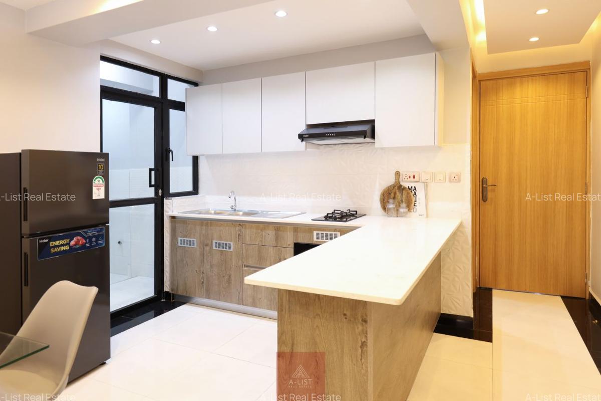 2 Bed Apartment with En Suite at 4Th Parklands - 5