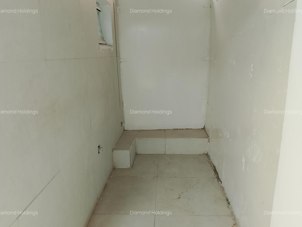 Shop with Service Charge Included at Parklands - 4