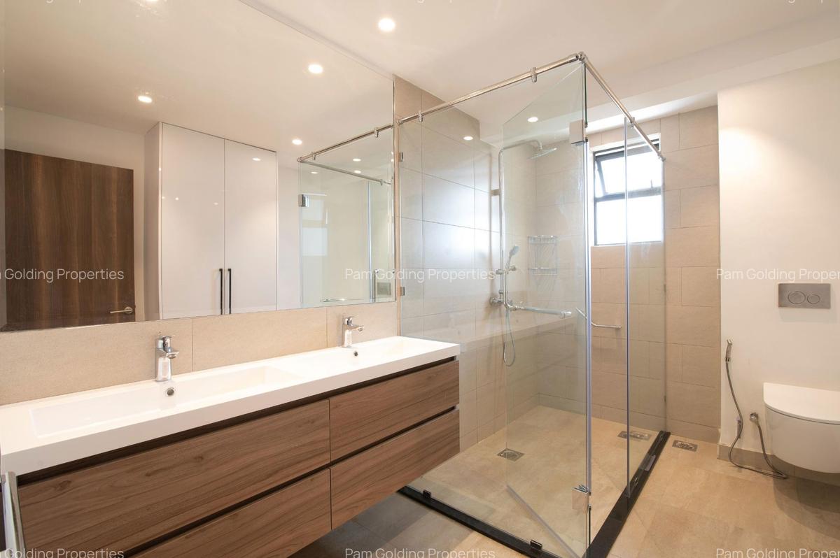 4 Bed Apartment with En Suite in Ruaka - 12