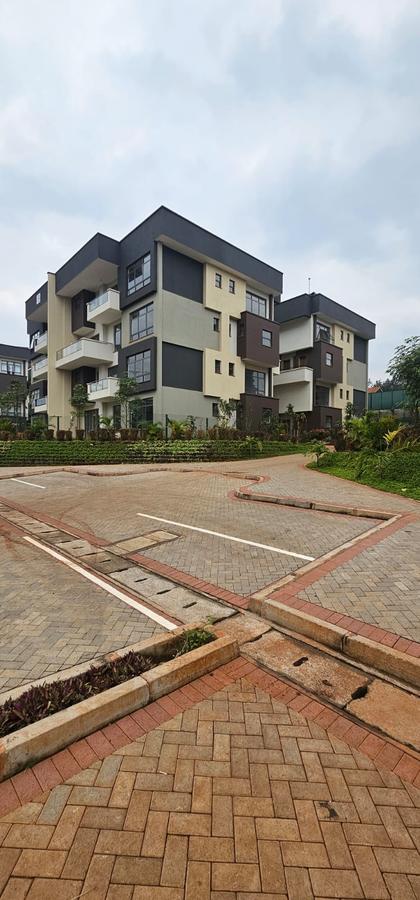 4 Bed Townhouse with En Suite at Two Rivers - 16