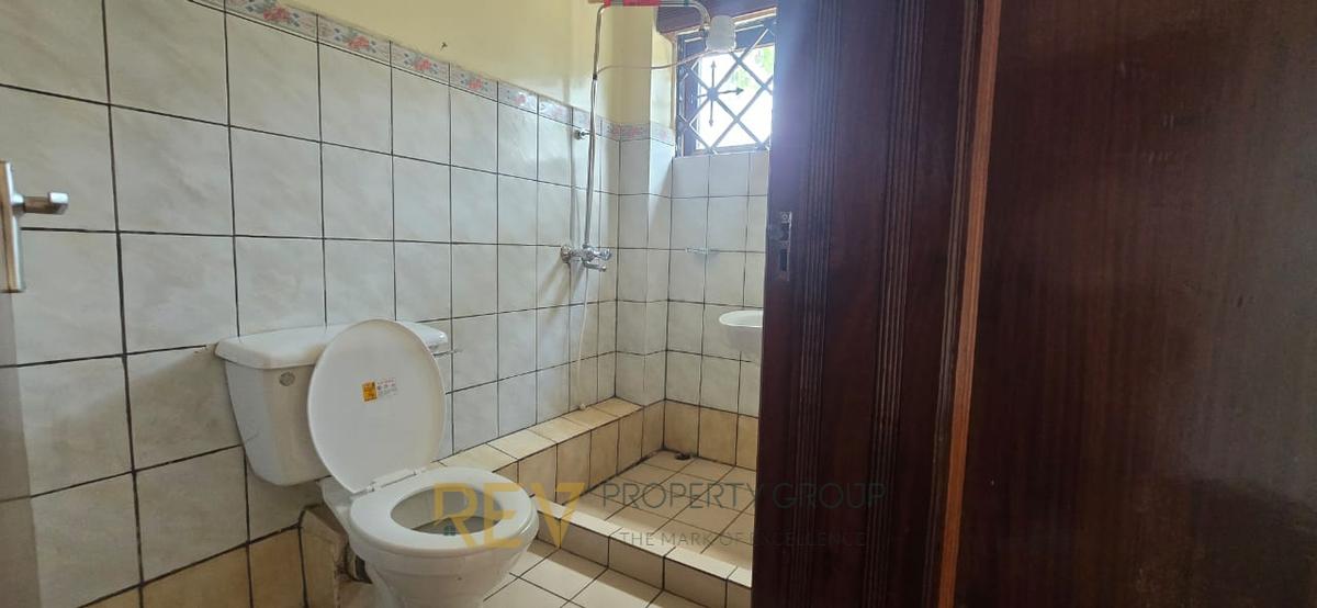 5 Bed House with En Suite in Muthaiga - 17