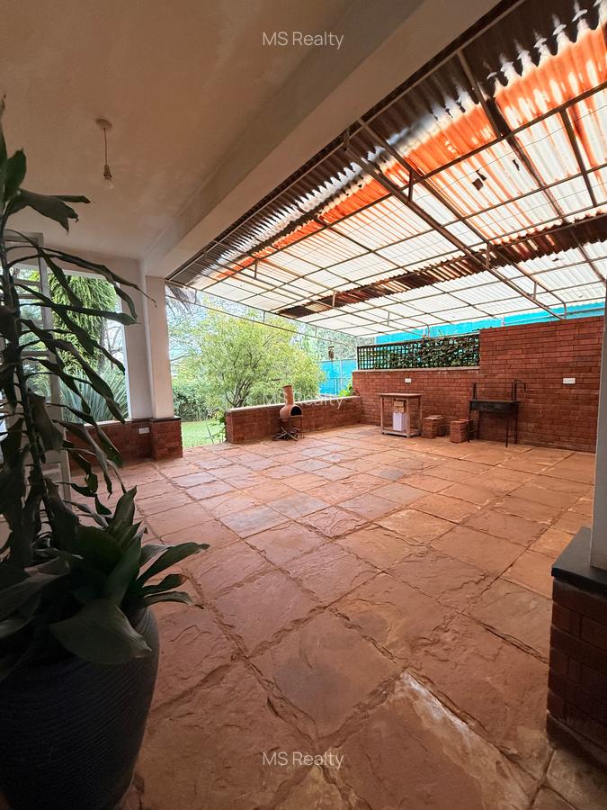 7 Bed House with En Suite in Runda - 7