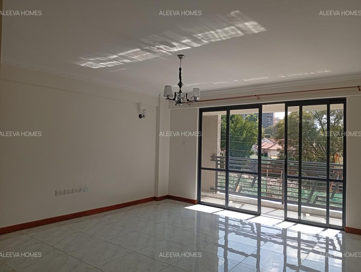 2 Bed Apartment with En Suite in Westlands Area - 7