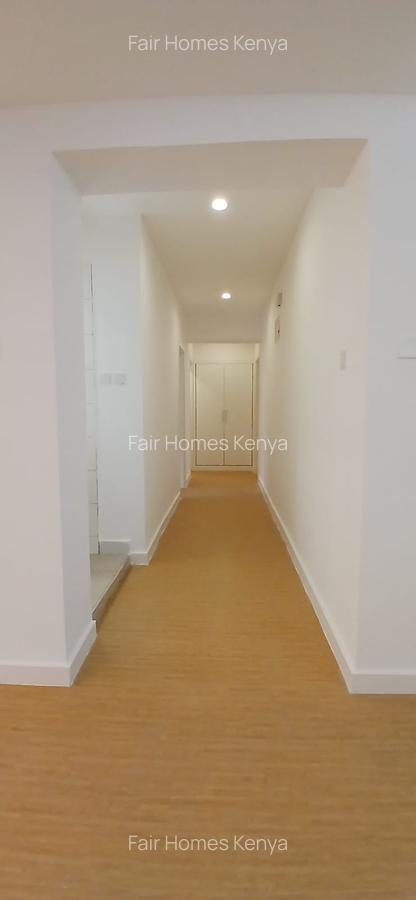 4 Bed Apartment with En Suite at Hatheru Road - 10