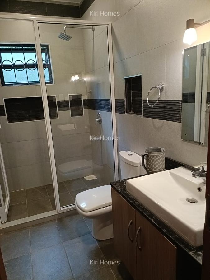 2 Bed Townhouse with En Suite in Runda - 17