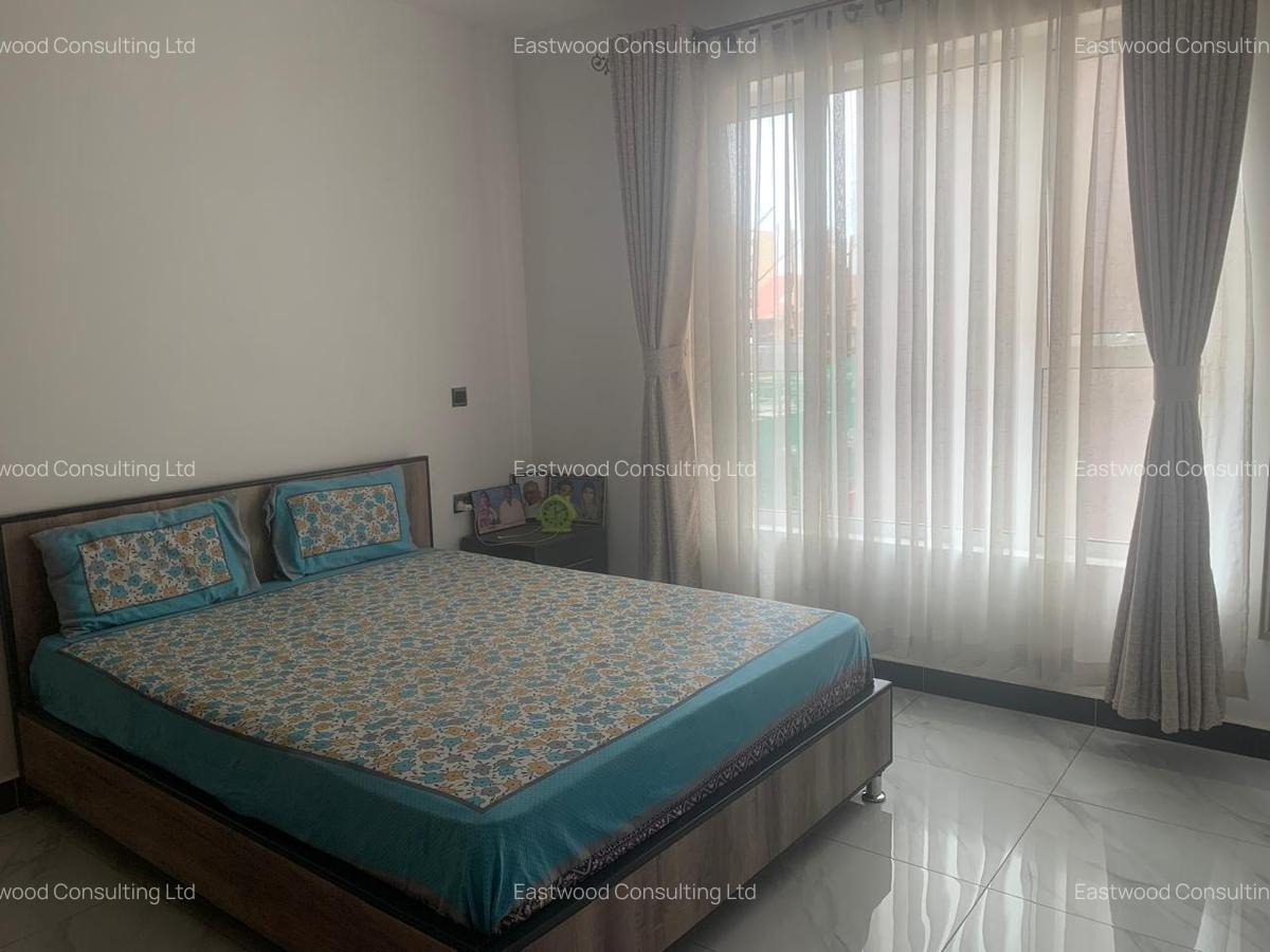 3 Bed Apartment with En Suite in Parklands - 8
