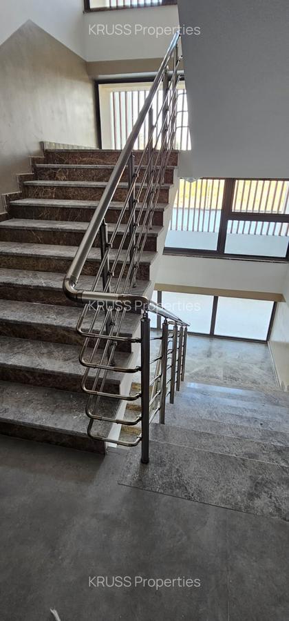 3 Bed Apartment with En Suite at As145 - 2