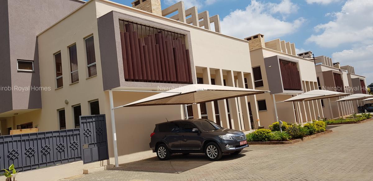 5 Bed Townhouse with En Suite at Lavington Road 66 - 4