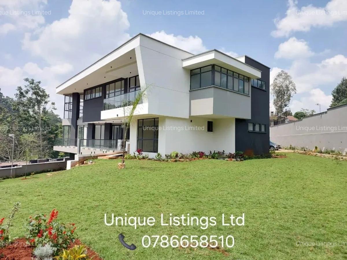 5 Bed House with En Suite in Nyari - 1