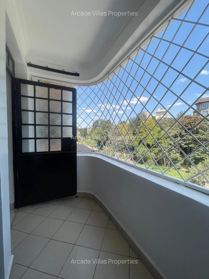 3 Bed Apartment with Staff Quarters in Kileleshwa - 9