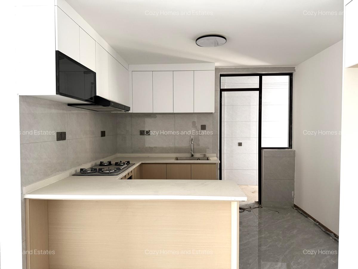 3 Bed Apartment with En Suite at Brookside Drive - 2