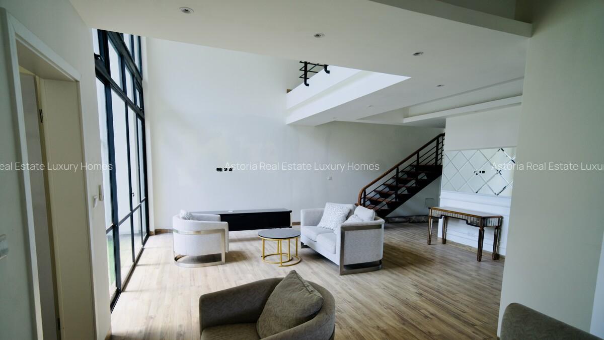 4 Bed Apartment with En Suite at 2026-382 - 7