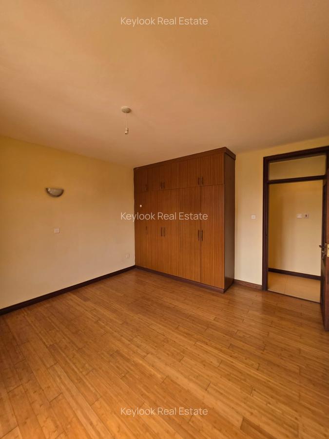 3 Bed Apartment with En Suite at Riverside Drive - 7