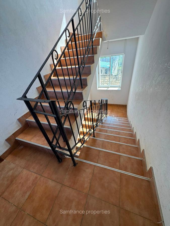 1 Bed Apartment with En Suite at Serena Road - 9