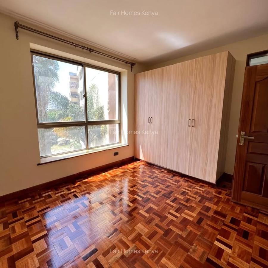 3 Bed Apartment with En Suite at Othaya Road - 6