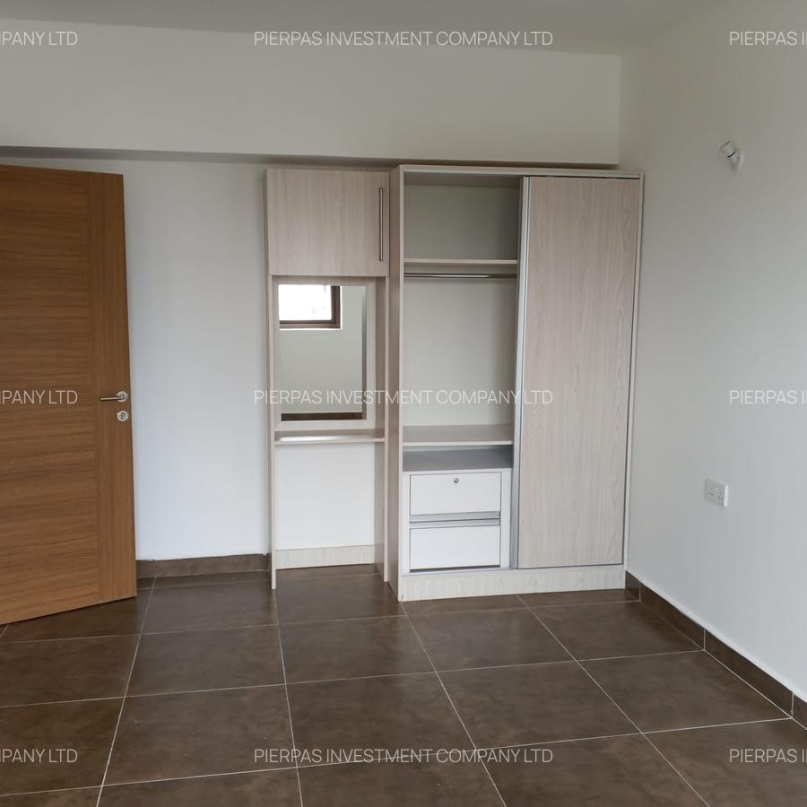 3 Bed Apartment with En Suite in Westlands Area - 17
