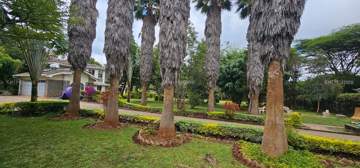 5 Bed Townhouse with En Suite in Karen - 16