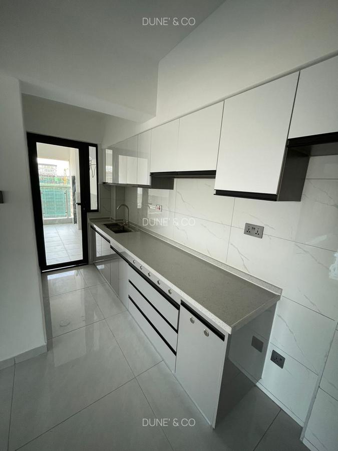 Serviced 2 Bed Apartment with En Suite in Westlands Area - 8