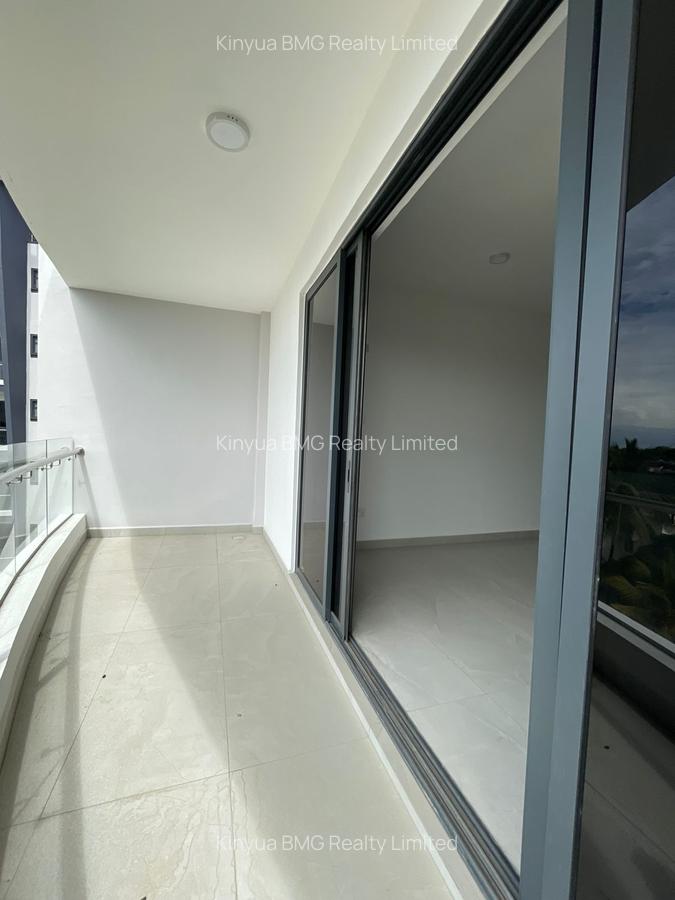 Serviced 3 Bed Apartment with En Suite at Off Links Road - 3