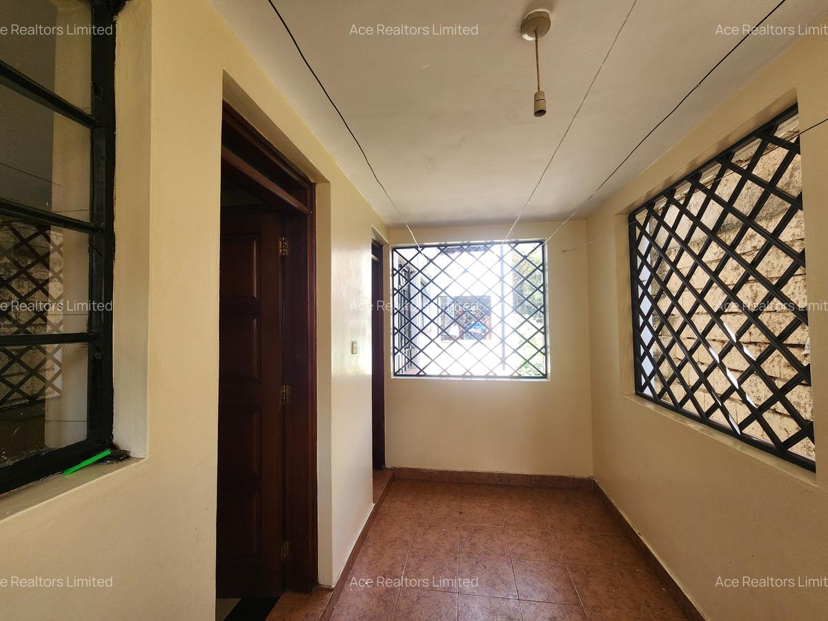 3 Bed Apartment with En Suite at Valley Arcade - 9