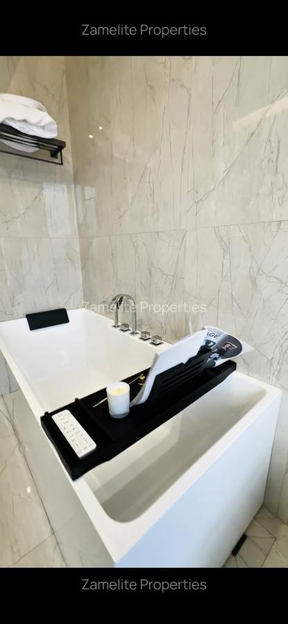 4 Bed House with En Suite in Westlands Area - 8