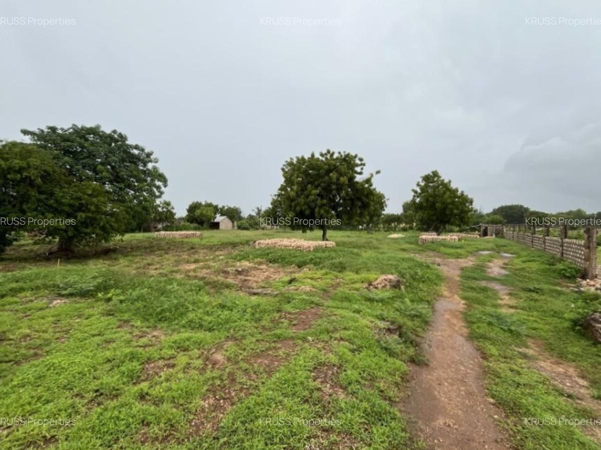 Land in Bofa - 9
