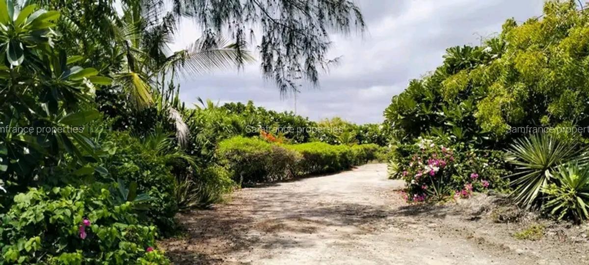 4 Bed Townhouse with En Suite at Paparemo - 8