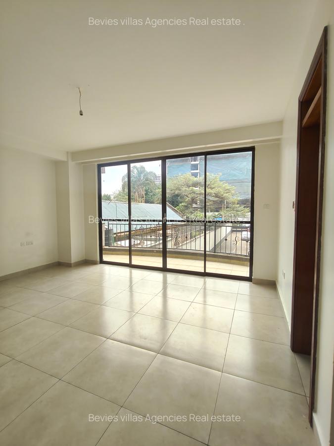 2 Bed Apartment with En Suite at Parklands - 3