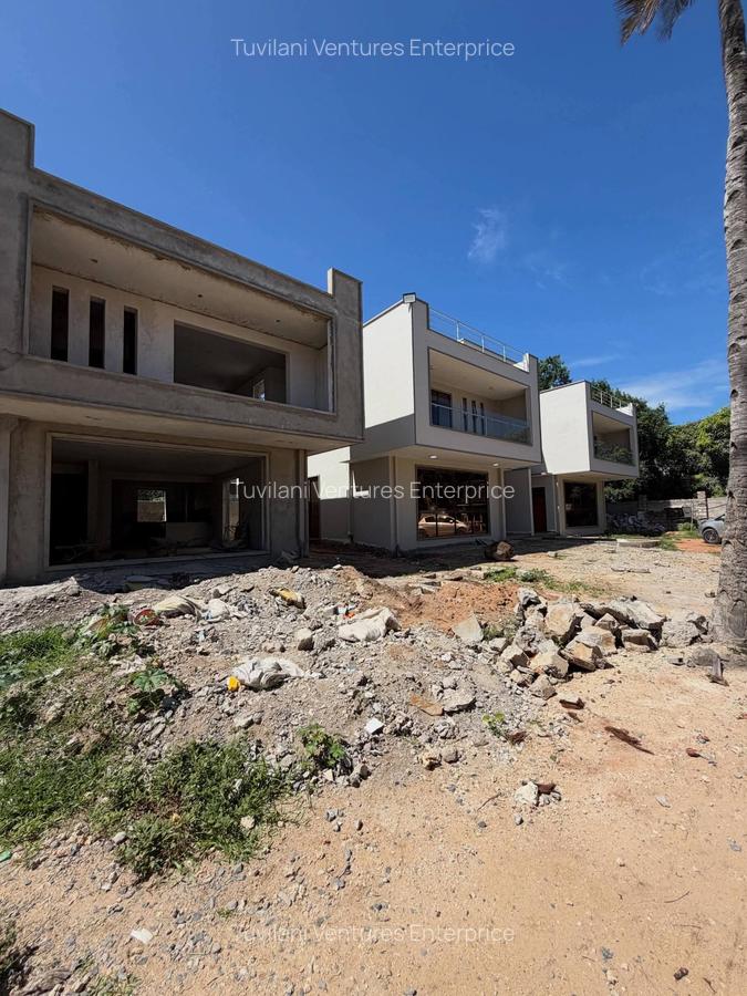 4 Bed Villa with En Suite at Mtwapa - 5