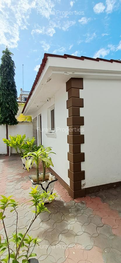 3 Bed Townhouse with En Suite at Shanzu - 13