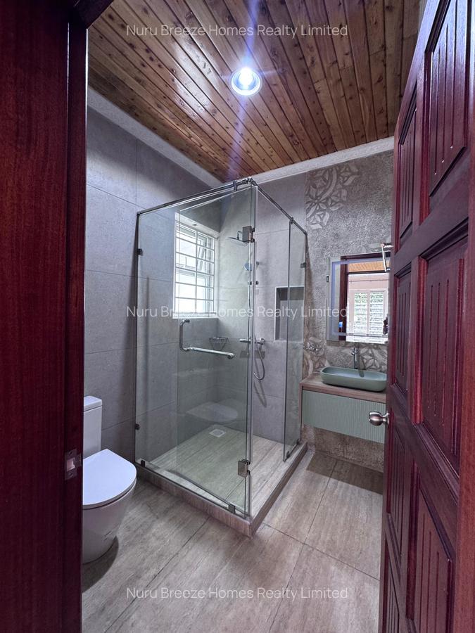 5 Bed Townhouse with En Suite in Rosslyn - 17