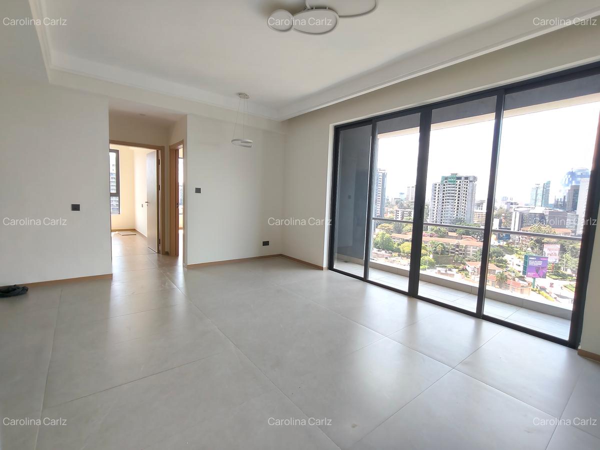 2 Bed Apartment with En Suite in Riverside - 3