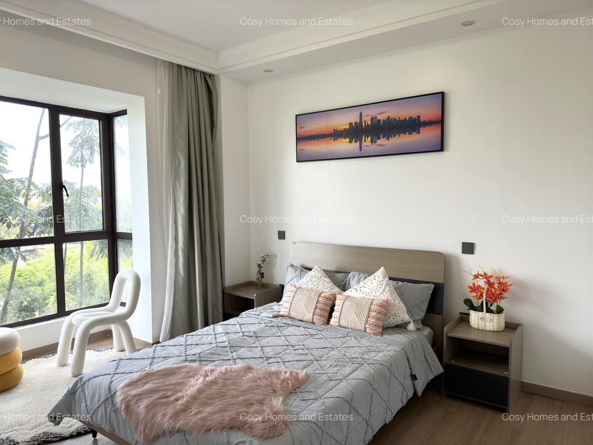 3 Bed Apartment with En Suite at Riverside - 17